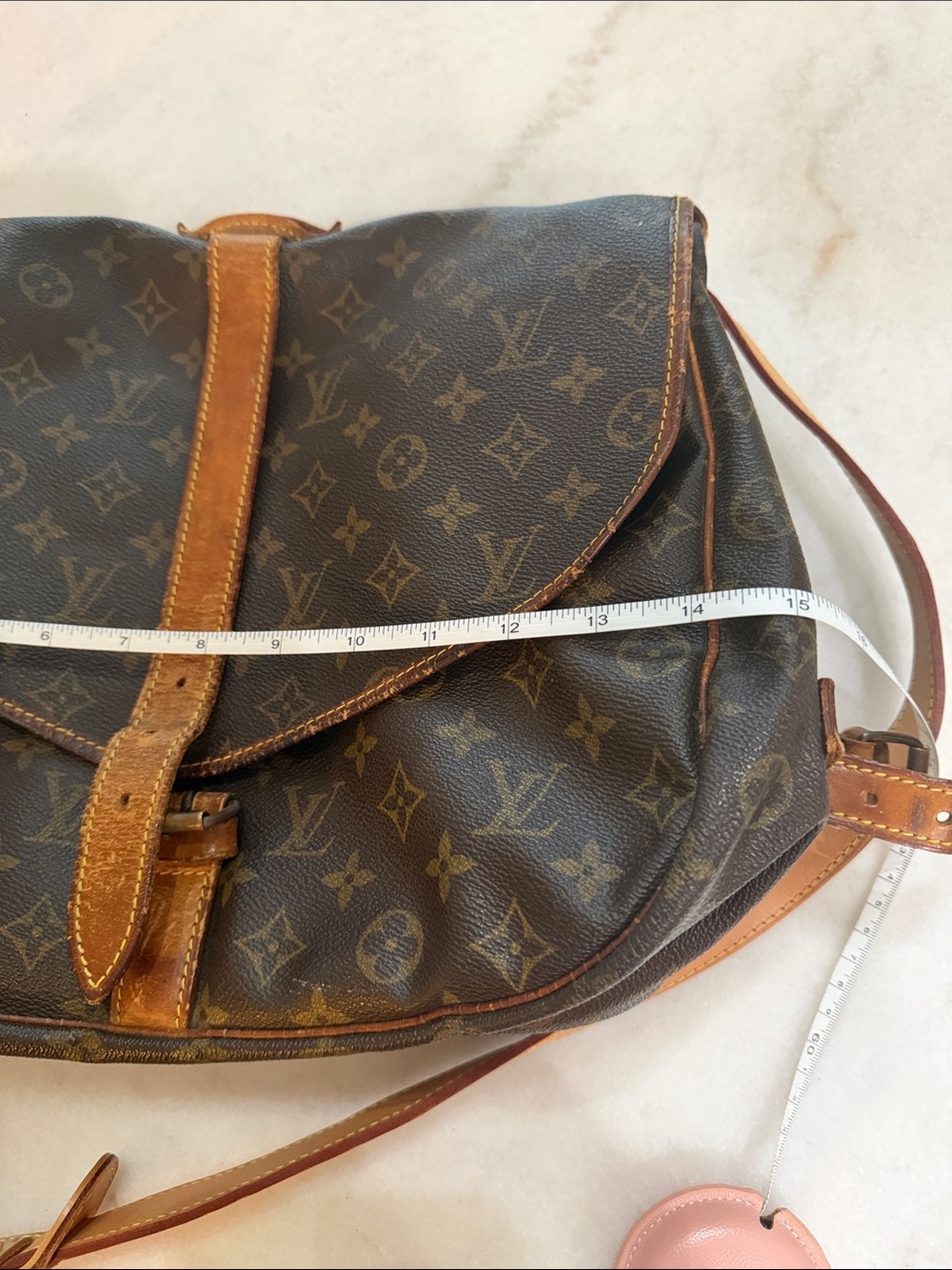 Louis Vuitton Monogram Canvas Messenger Bag - Picture 17 of 17